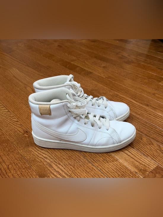 Nike Shoes - Nike Women’s Size 8 High-Top Sneakers in White